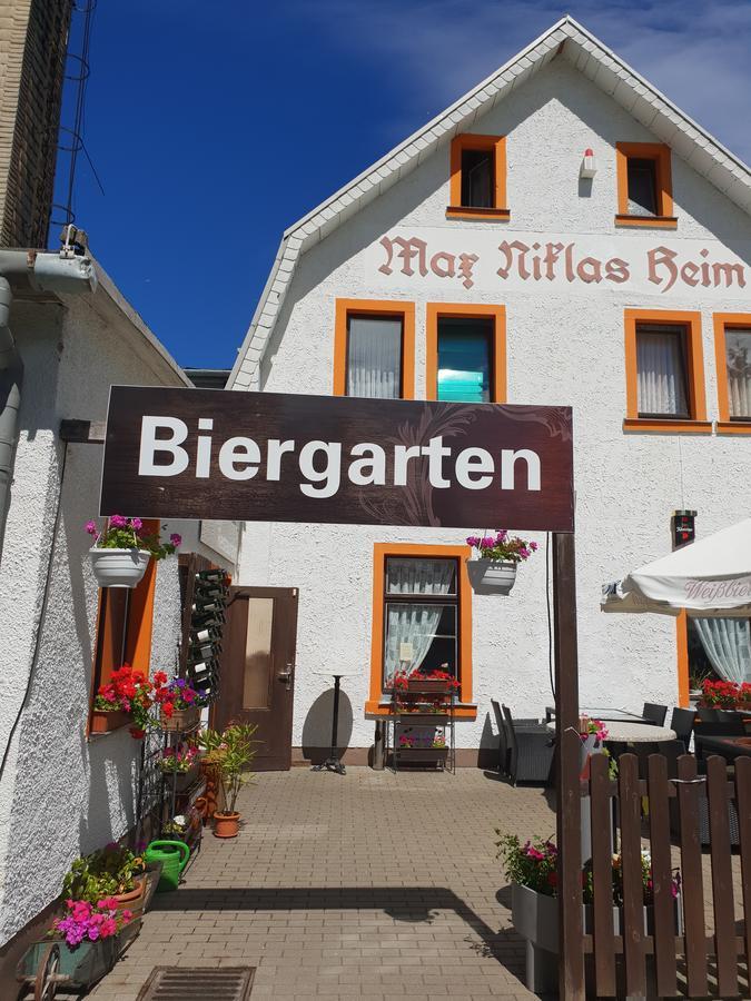 Ehrenfriedersdorf Pension Und Restaurant Die Burg מראה חיצוני תמונה